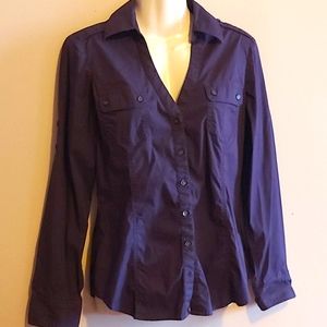 Buttons down long sleeve